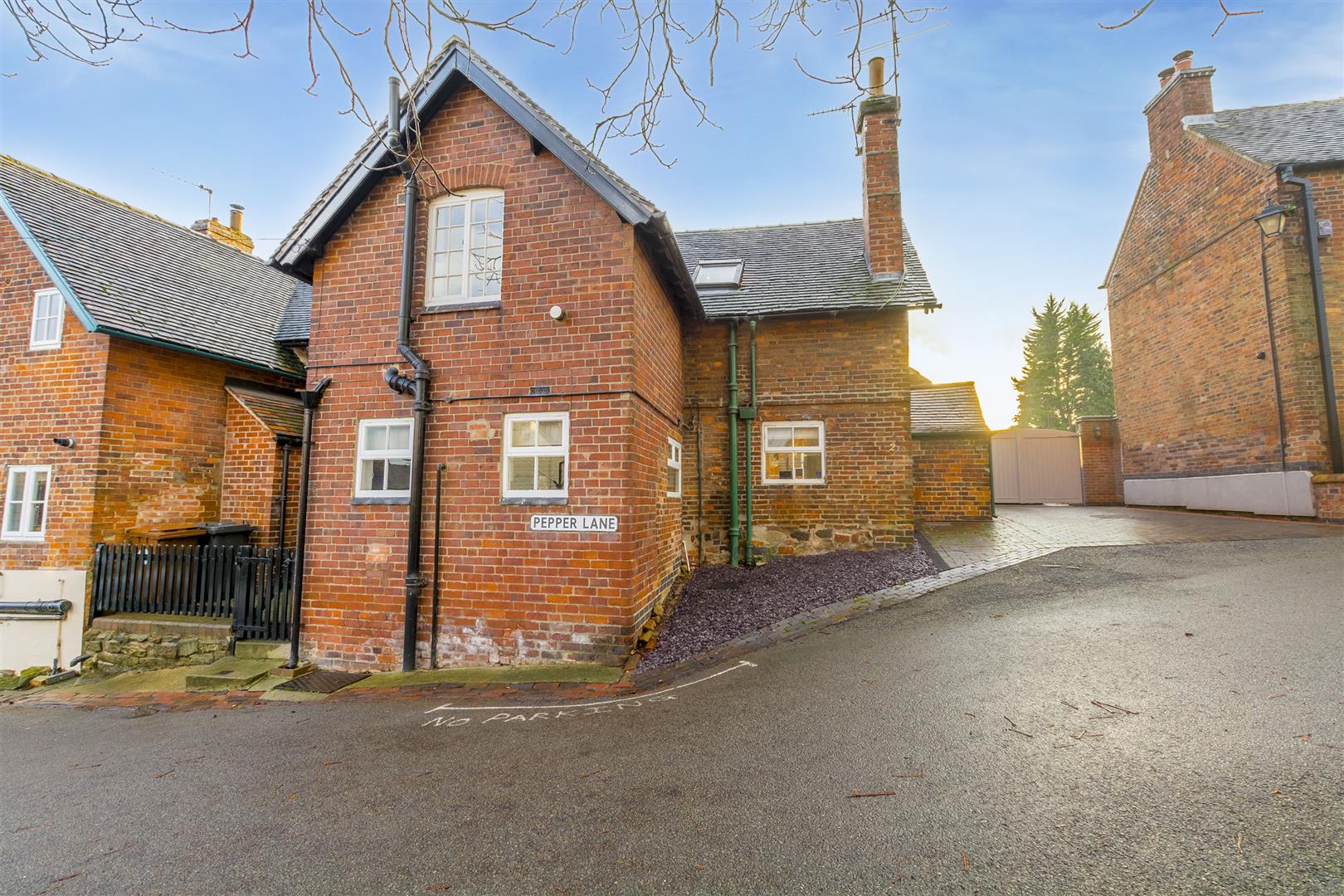 Pepper Lane, StantonByDale, Ilkeston Robert Ellis Estate Agents